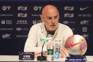 穆斯卡特：德比吸引了大家很多关注点，球队充满饥饿感也非常兴奋